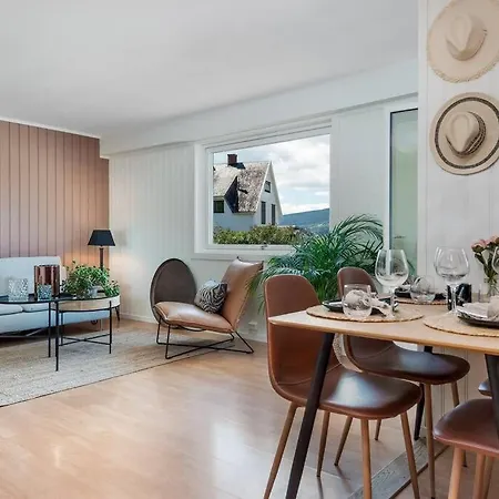 Beautiful In The Middle Of Lillehammer. Apartment Lillehammer
